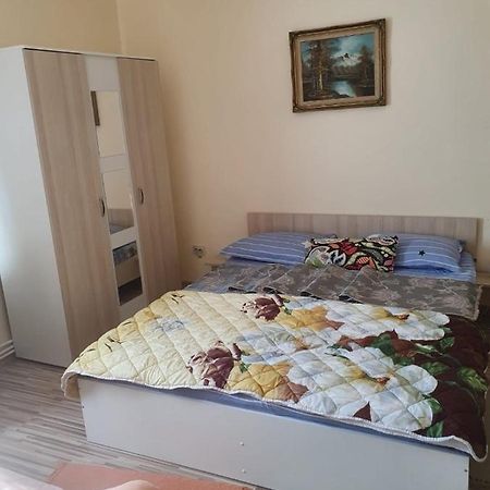 Relax Haus Hunedoara Exterior foto