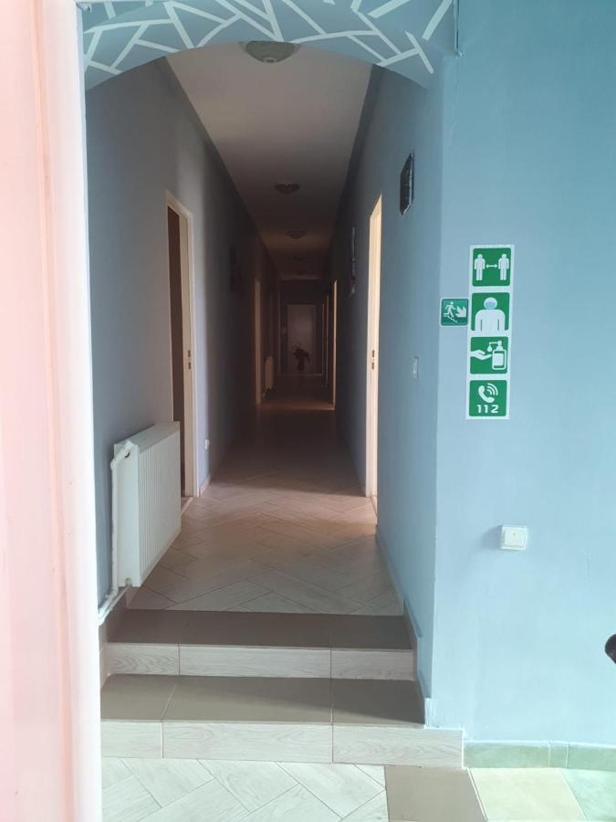 Relax Haus Hunedoara Exterior foto